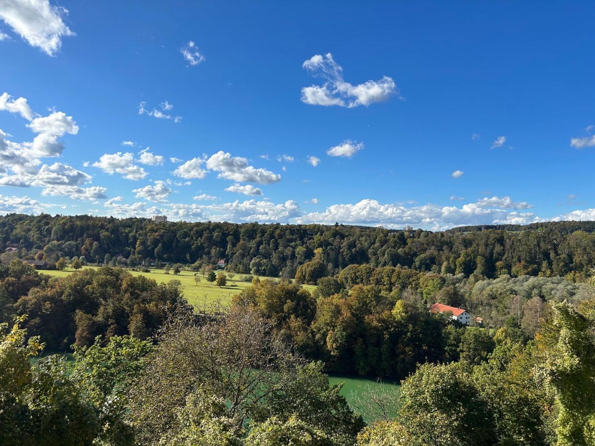 Fewo-Lavees Moderne Zentrale Fewo Nahe Omv Wacker Kliniken Burg -Eigener Eingang-Schluesselloser Check In Burghausen Exteriör bild